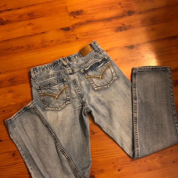 Baileys Point Jeans - Picture 7 of 8